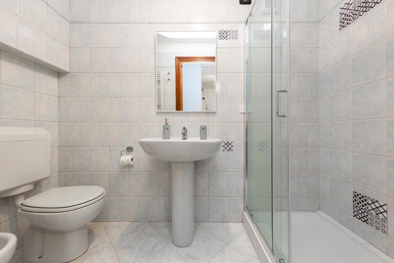 La Gioiosa - Top Location - Modern Apartment Near Metro Bengasi Турин Экстерьер фото